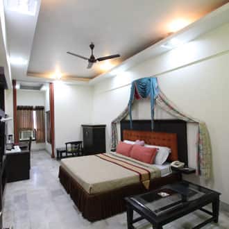 Hotel Yadu Residency, Meerut 5